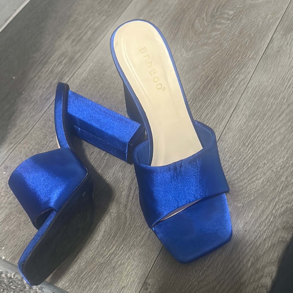BAMBOO Blue Mules & Clogs with Block Heel